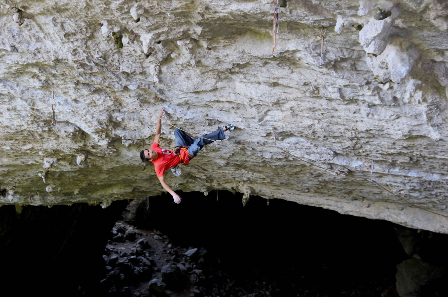 Ramon Julian climbing