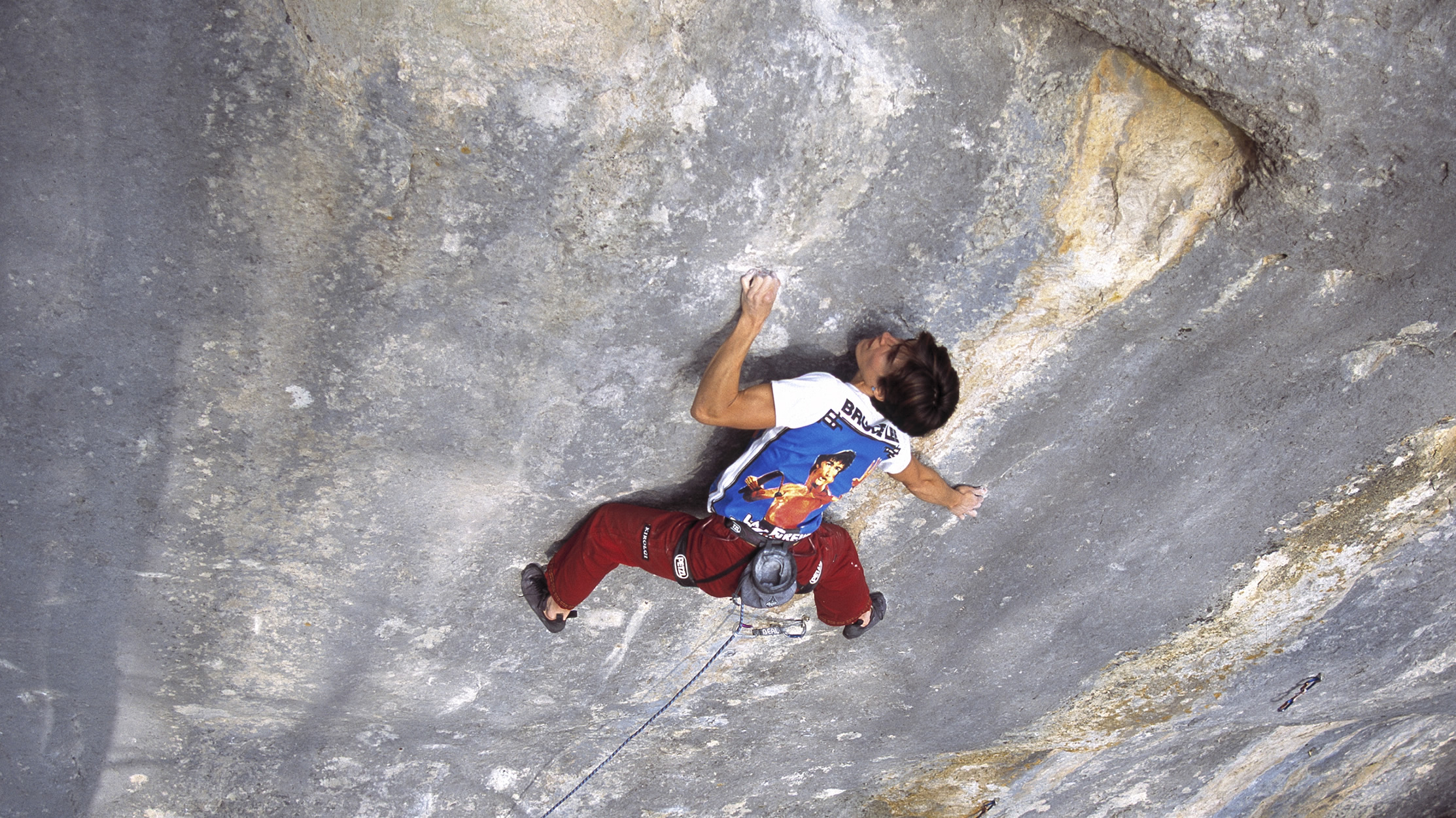 Josune Bereziartum - Bain de Sang. 9aWord´s first 8a woman - Saint Loup, Suiza