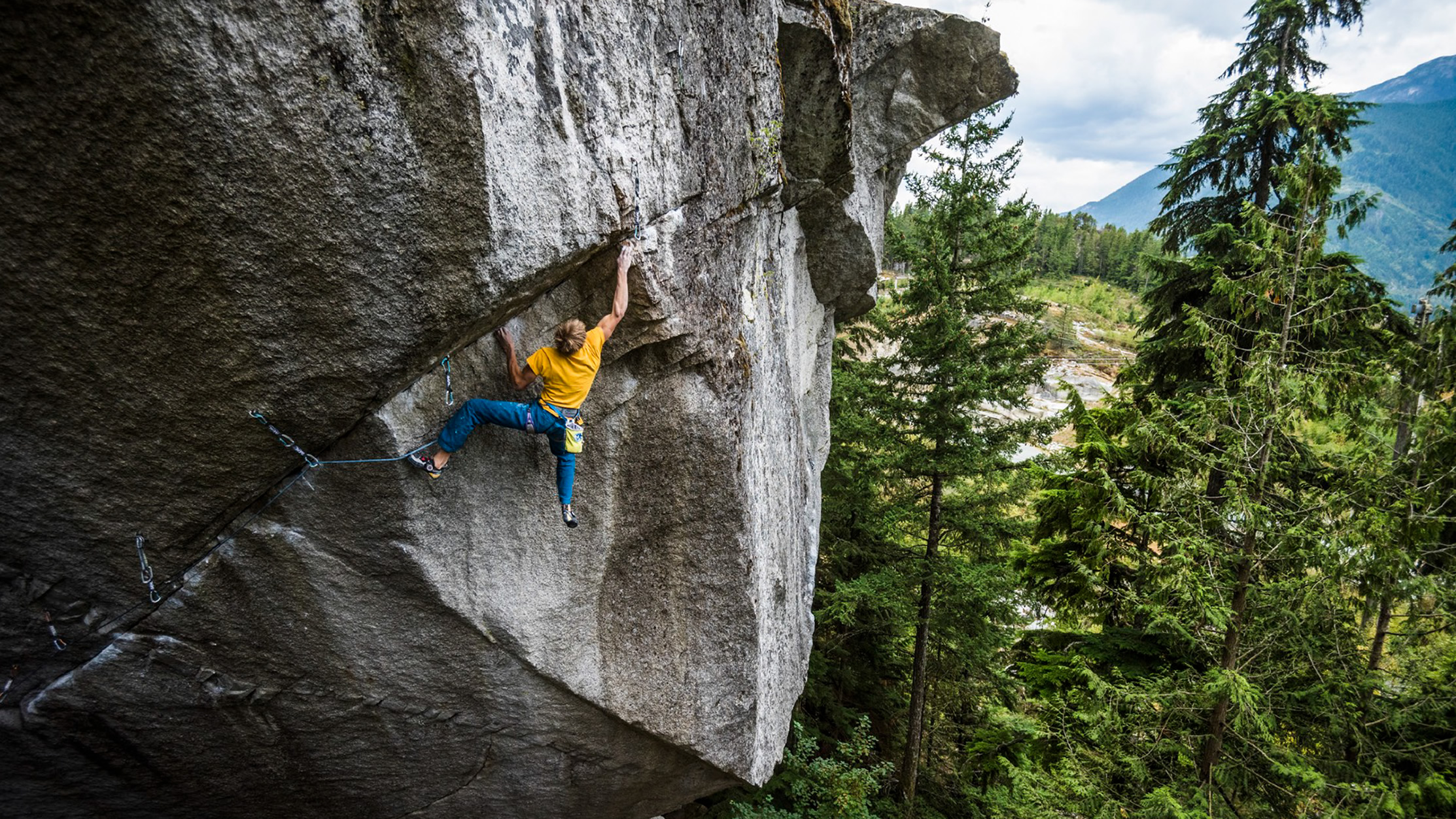 Alex Megos - Dreamcacher 5.14d - Rocky Mountain National Park, Canada