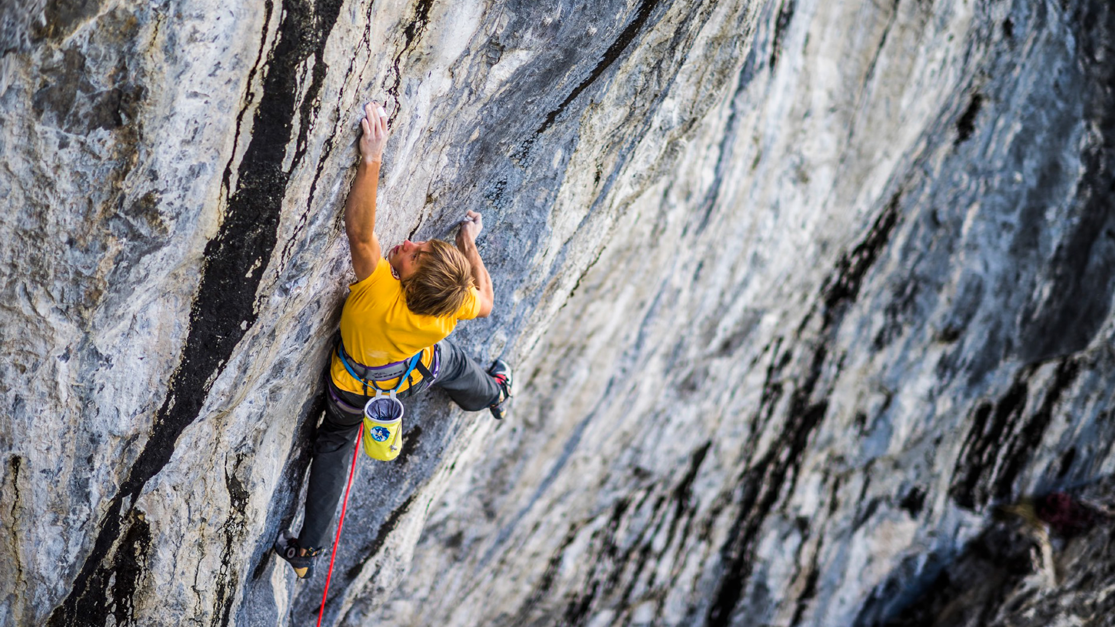 Alex Megos - Fight club 9b - Rocky Mountain National Park, Canada